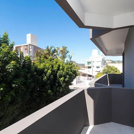 Residencial Melfi 2 Apartment Bombinhas Exterior photo